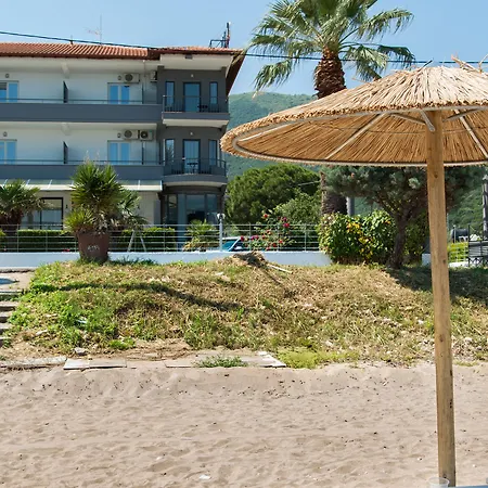Calma Hotel