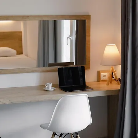 Calma Hotel