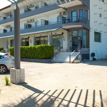 Calma Hotel Stavros (Thessaloniki)